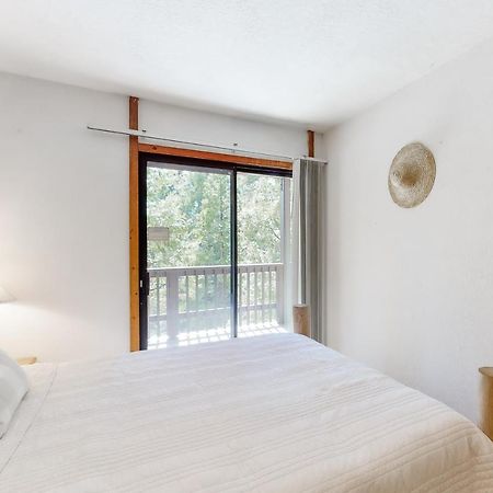 Sierra Swiss Chalet Shaver Lake Exterior foto